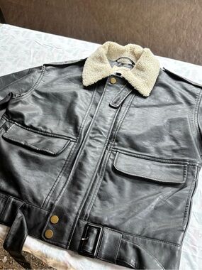 Universal Thread Black Leather Jacket with Cream Sherpa Collar